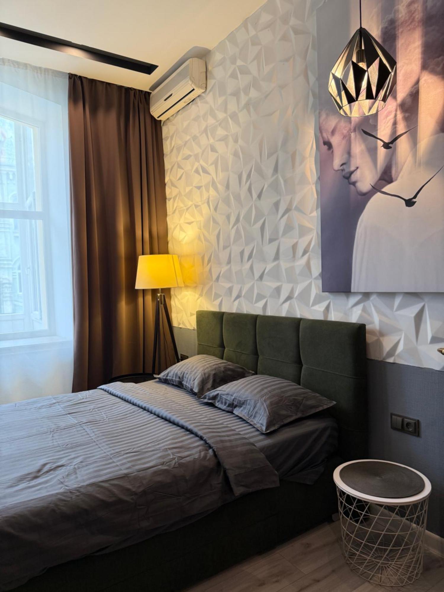 Vip - Дві Спальні Метро Хрещатик Лютеранська 3 Kyiv Exterior foto